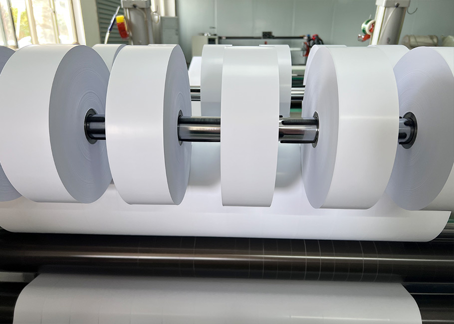 White Laminated Paper Roll